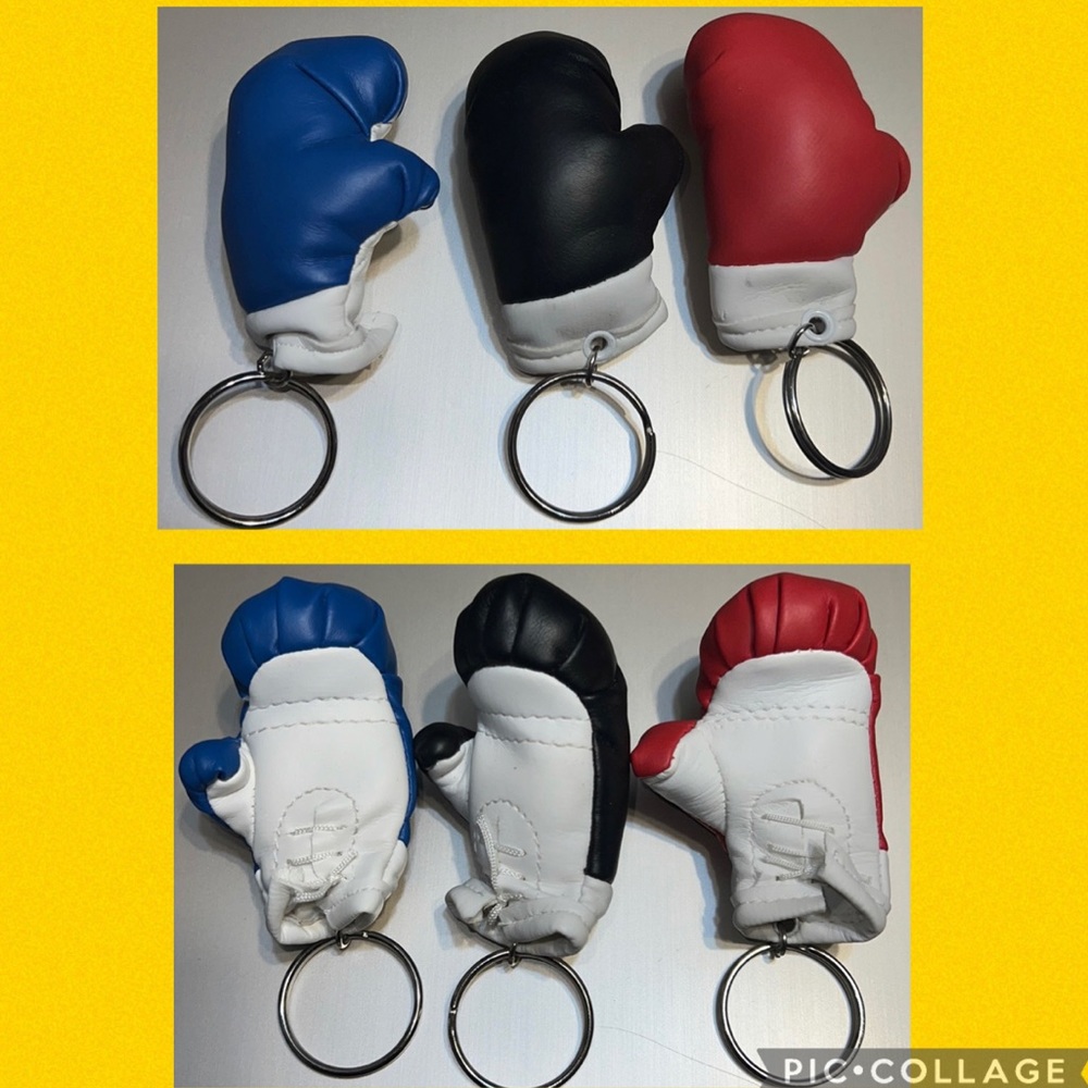 NOS Set of Three Vintage 3” Mini Boxing Glove Keychains Red, Blue, Black (India)